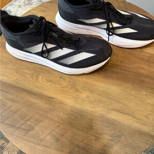 Men’s adidas adizero lightstrike pro